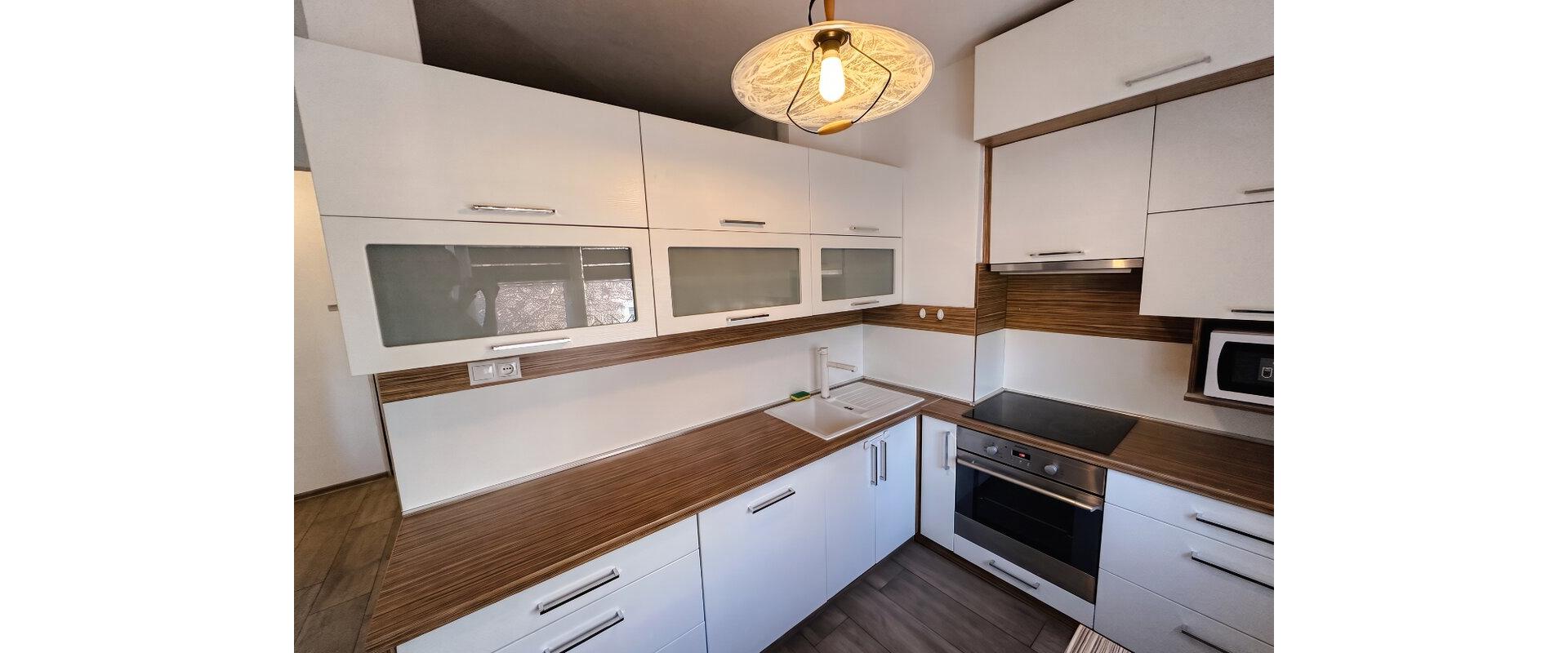 NA PRENÁJOM 3-IZBOVÝ BYT – PREŠOV, SDH