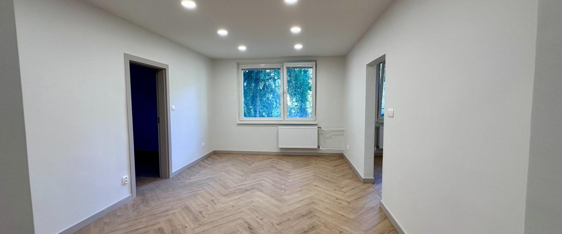 Kompletne zrekonštruovaný 3-izbový byt s balkónom