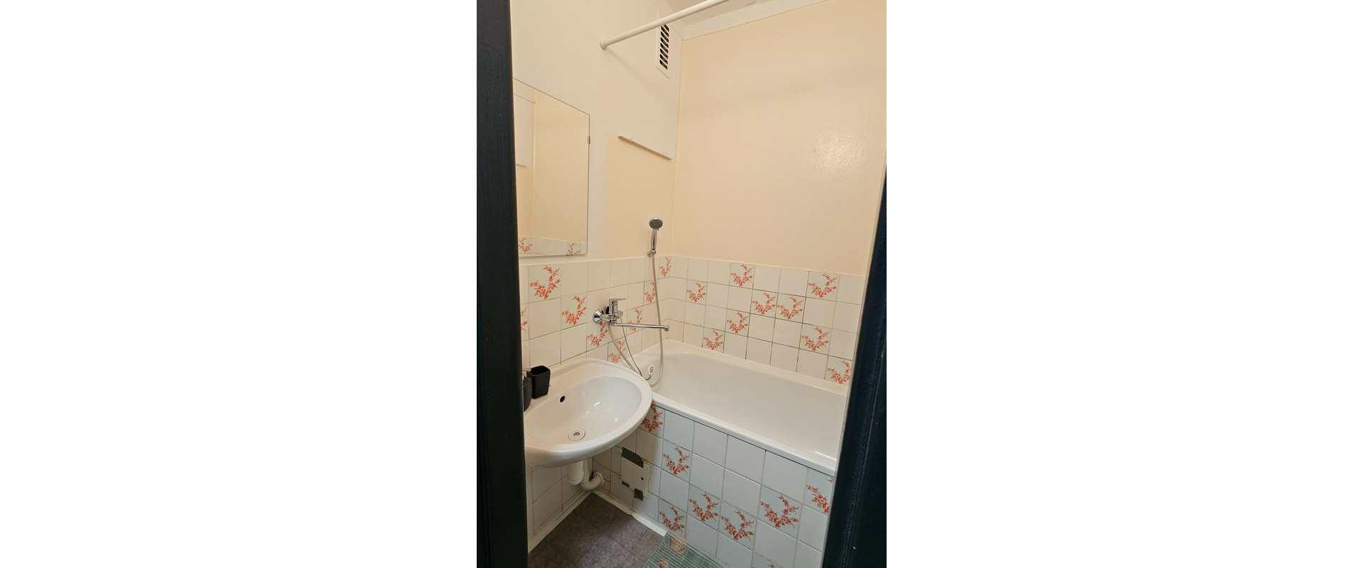 2-izbový byt po rekonštrukcii na Špačinskej, Trnava