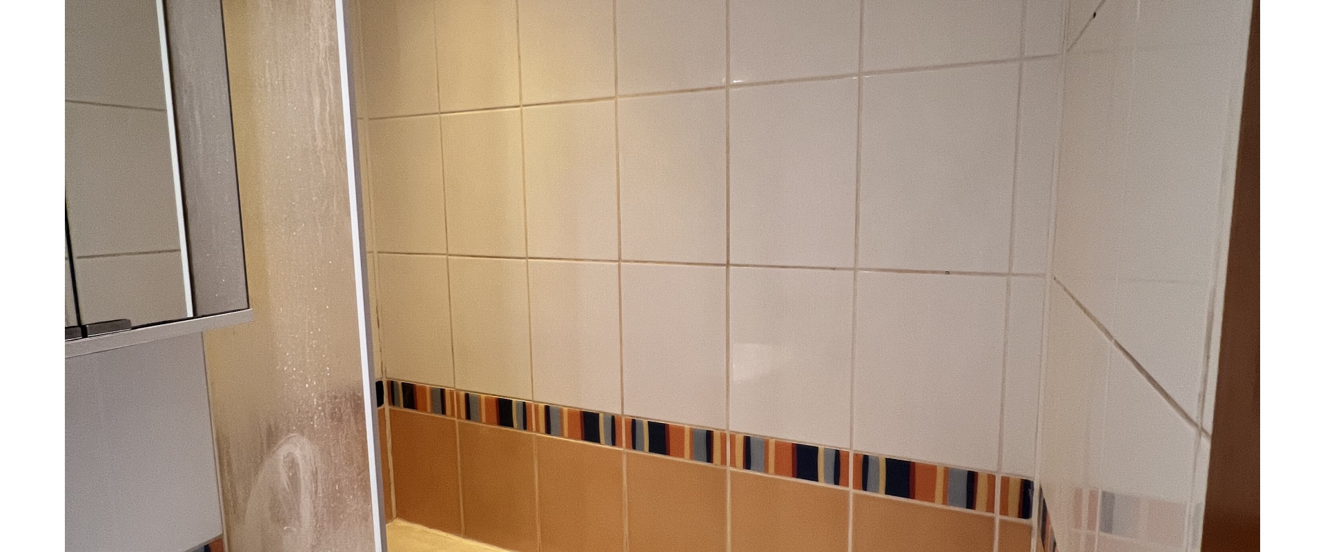 PREDAJ: Svetlý 2-izbový byt s loggiou v pokojnej časti Ružinova