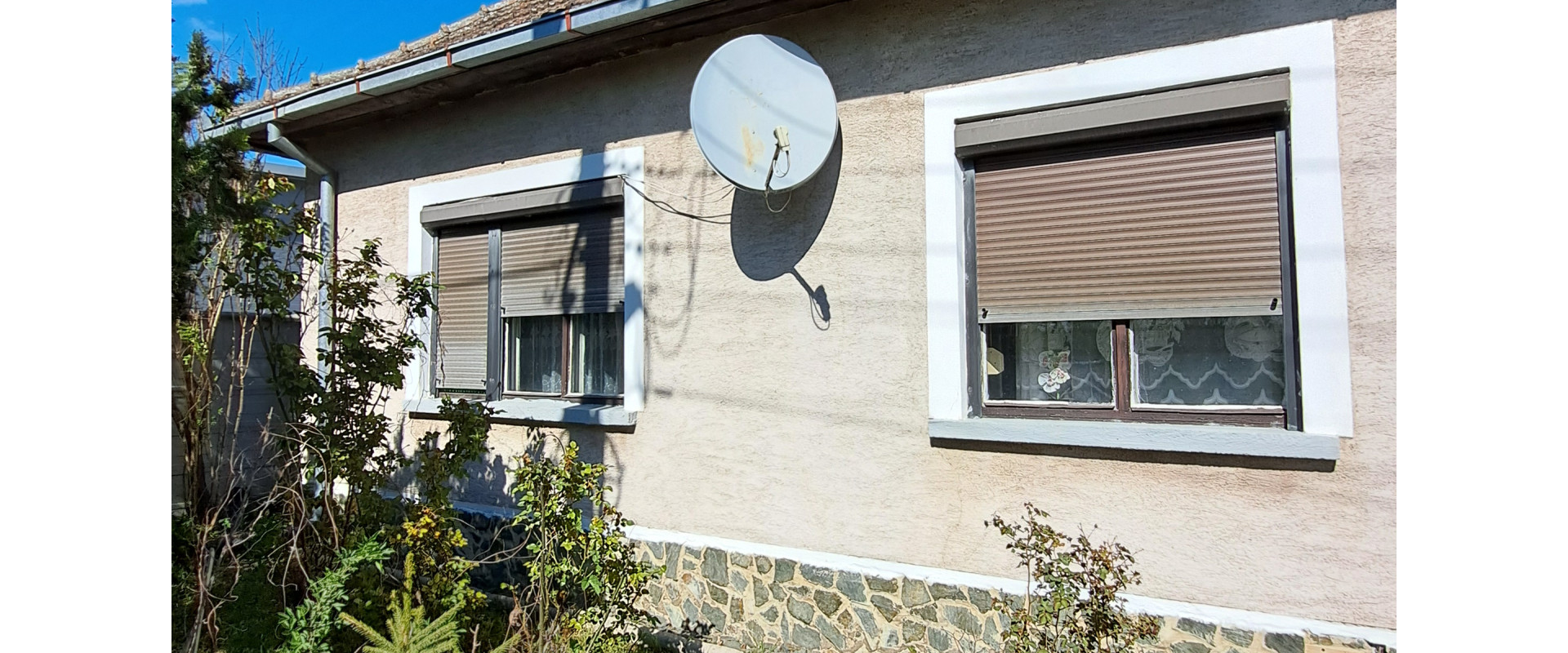 MALÝ DOM,VEĽKÁ PRÍLEŽITOSŤ – BAKA/TICHÁ LOKALITA/40 km od BA