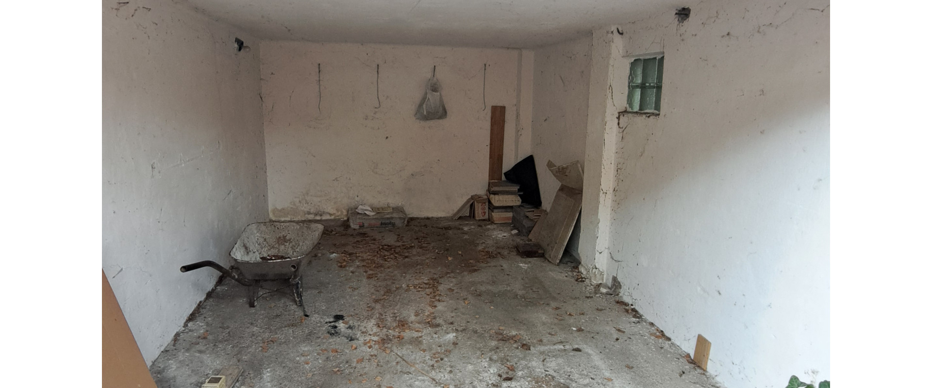 Romantické bývanie v centre Dun. Stredy s pekným pozemkom