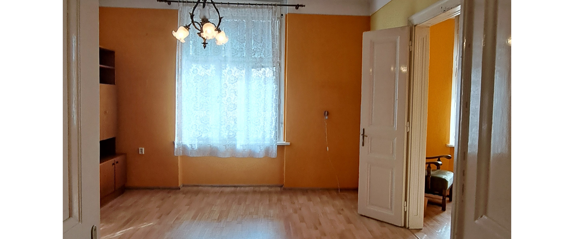 Romantické bývanie v centre Dun. Stredy s pekným pozemkom