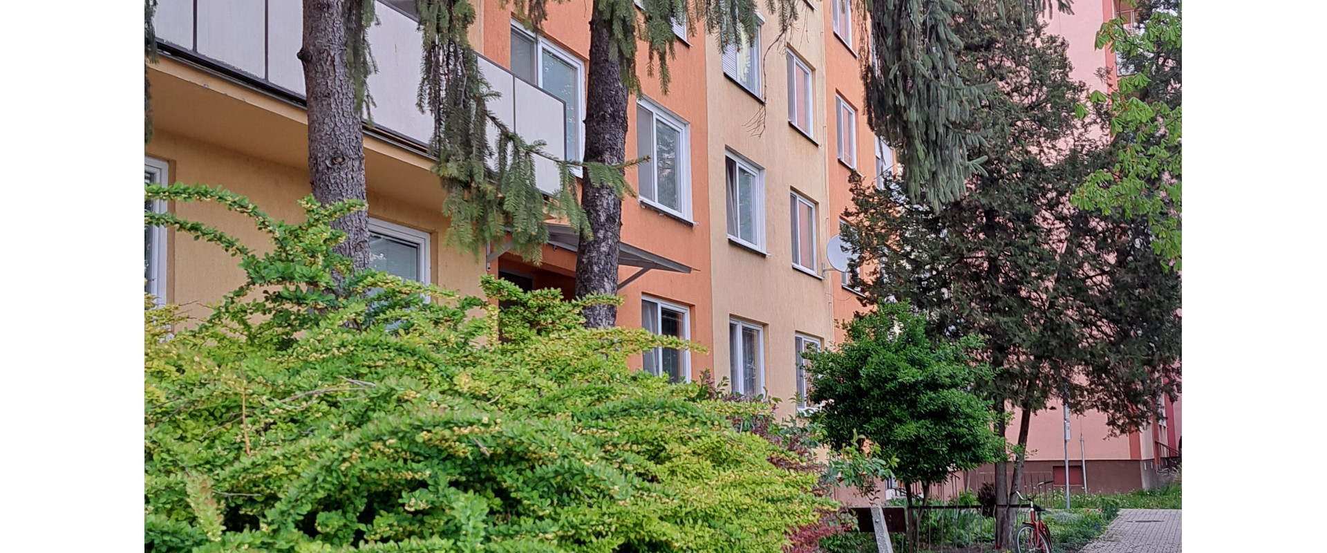 Elegantný 2 izbový byt v centre Nových Zámkov