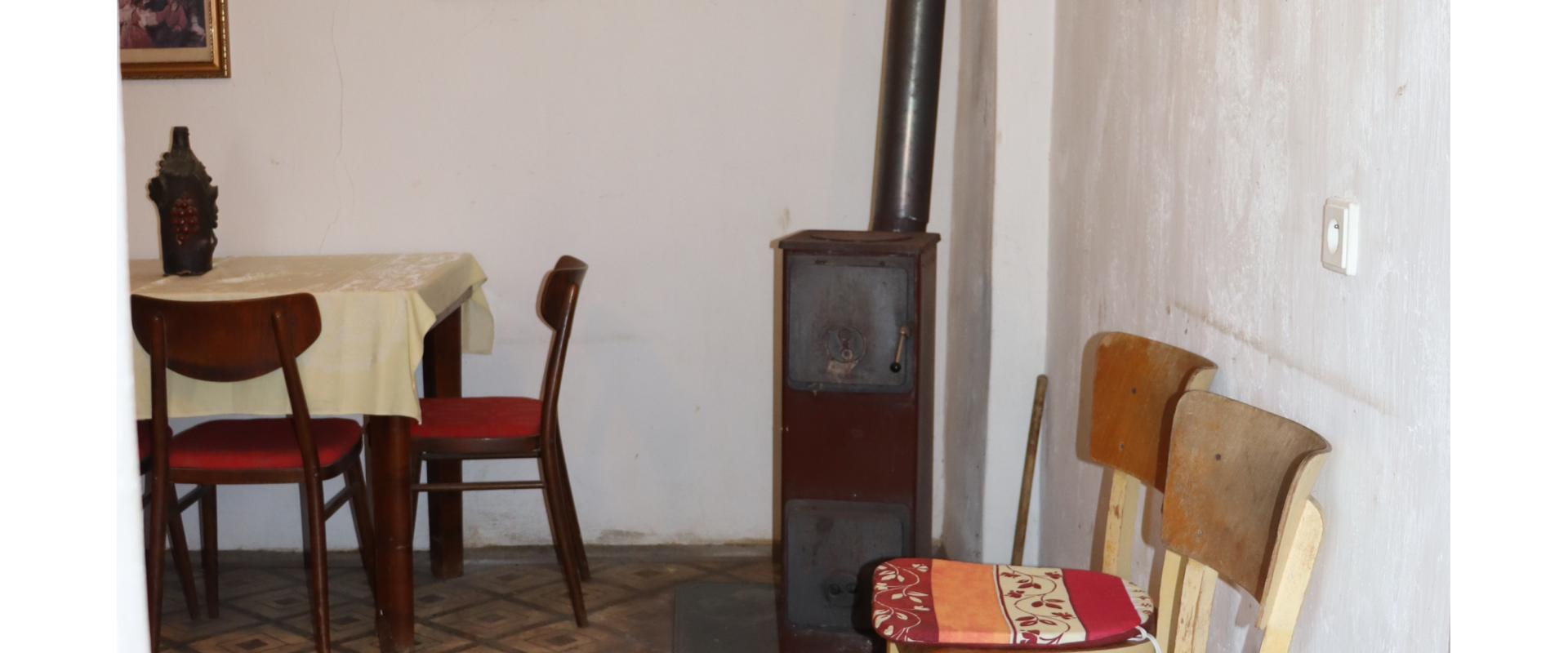 VINIČNÝ DOM S KRÁSNYM VÝHĽADOM – Možnosť trvalého bývania