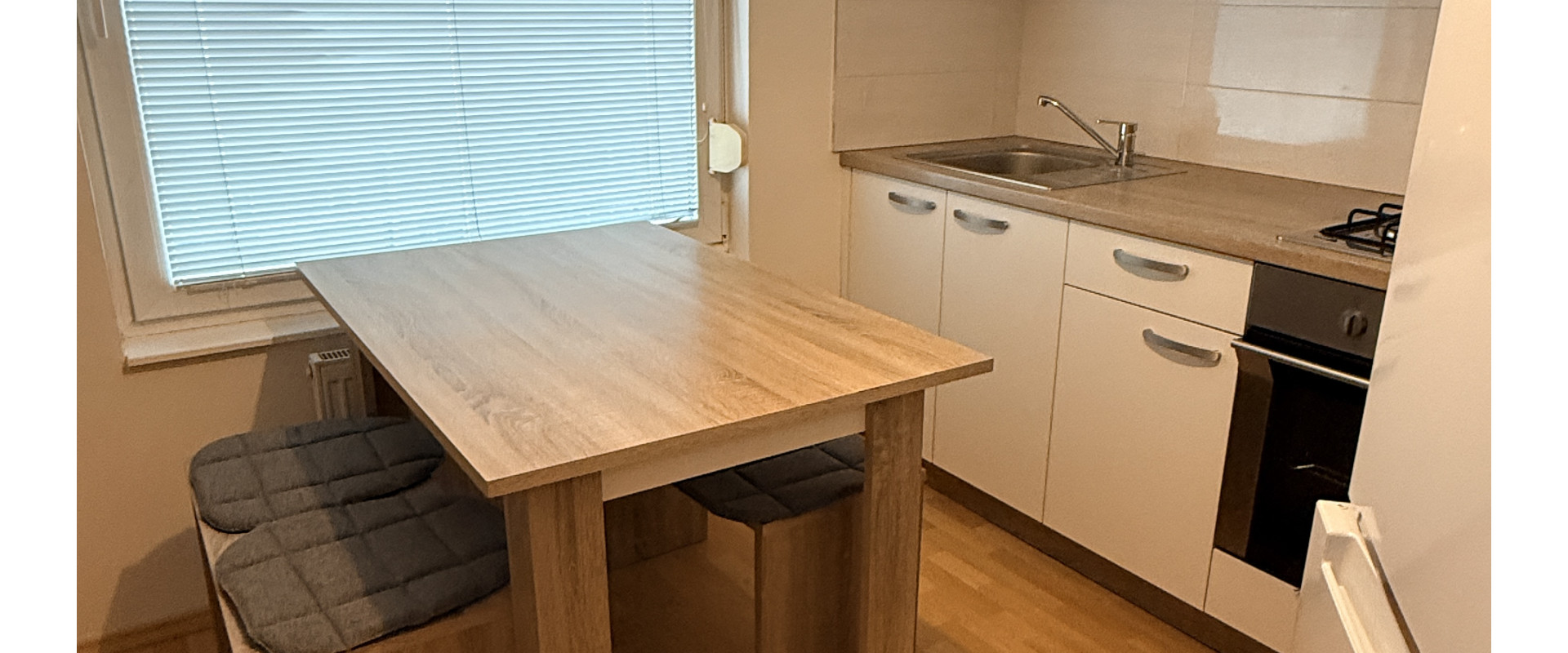 Prenajom 1-izbový byt na Dumbierskej ulici,