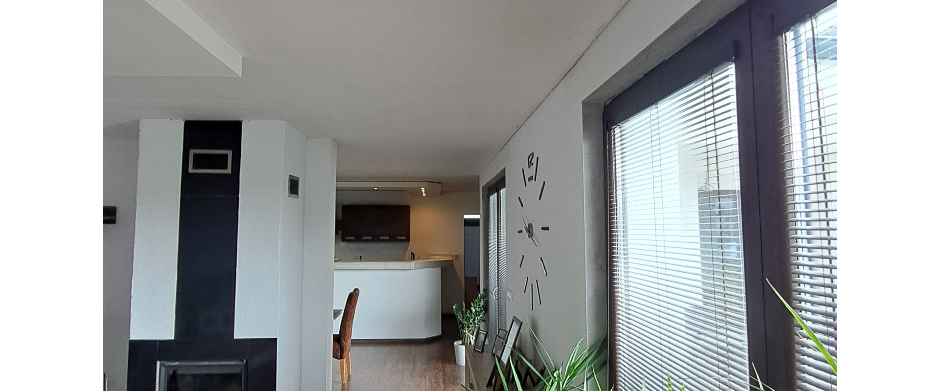 Lukratívna ponuka: dom na bývanie aj podnikanie 30 min od BA