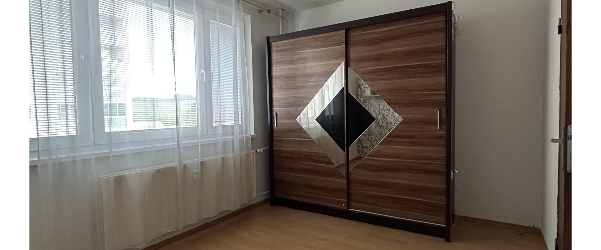Na predaj: 2-izbový byt s balkónom-Spišská Nová Ves, Tkáčská