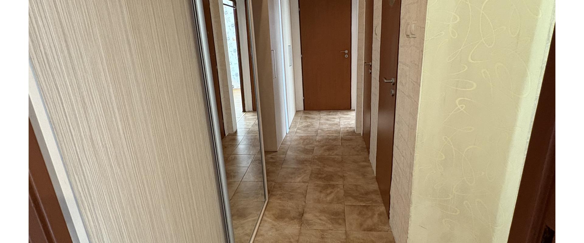 Slnečný 2,5 izbový byt v pokojnej lokalite