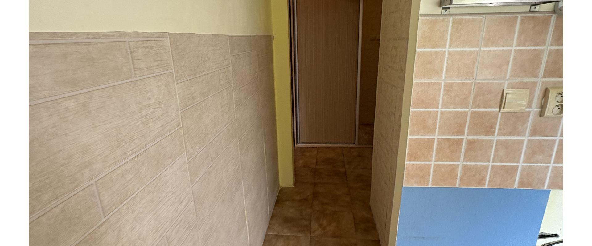 Slnečný 2,5 izbový byt v pokojnej lokalite