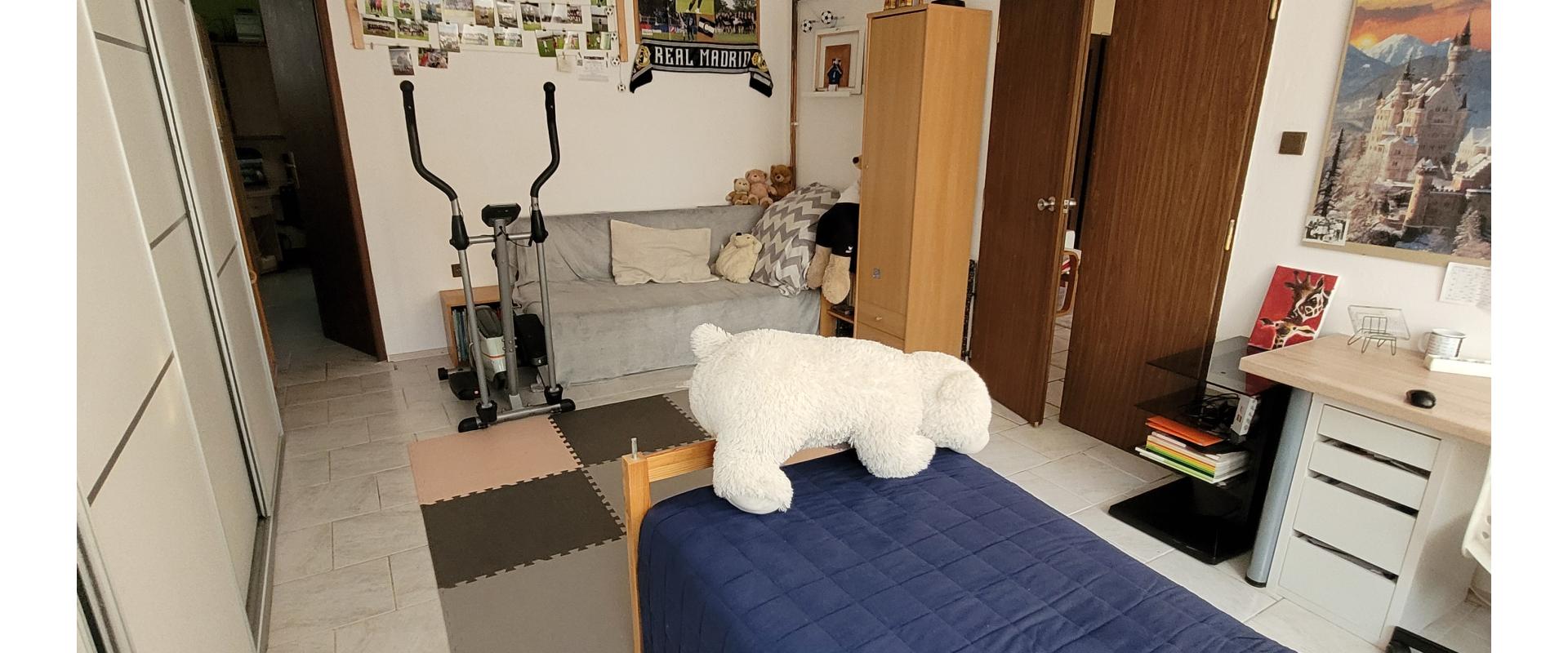 Veľký 4-izbový byt s balkónom – Sihoť I, Trenčín