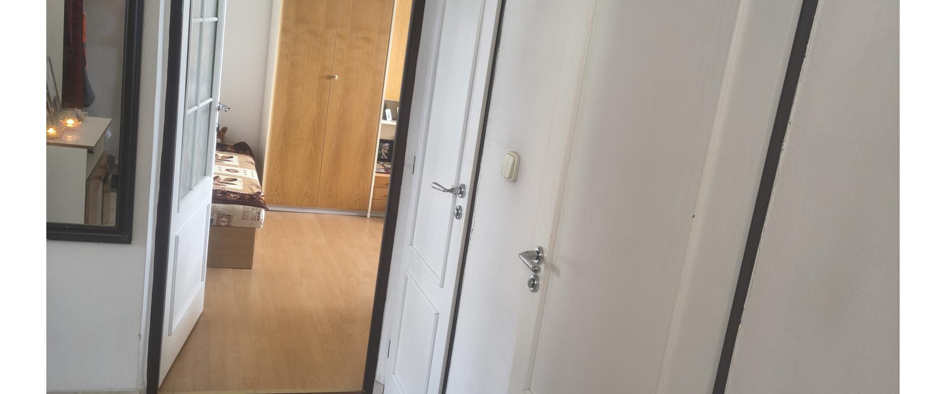 Na predaj: PRIESTRANNÝ A SVETLÝ 3-IZBOVÝ BYT S DVOMA BALKÓNMI