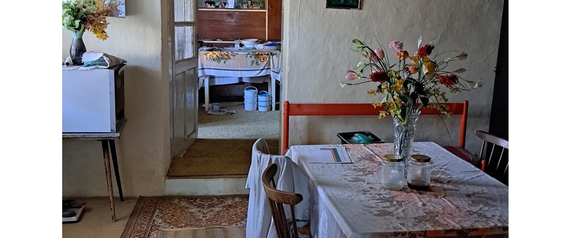 Útulná chalupa s veľkým pozemkom 14 min od Podhájskej