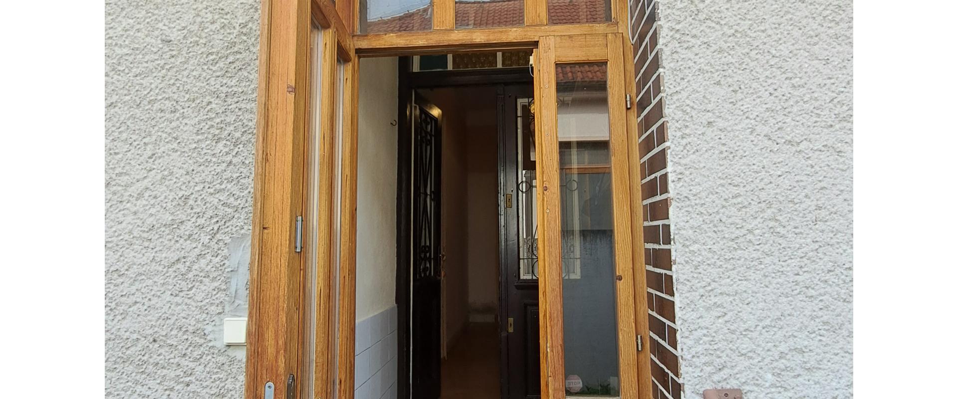 KRÁSNY DOM v centre D.Stredy vhodný na bývanie aj podnikanie