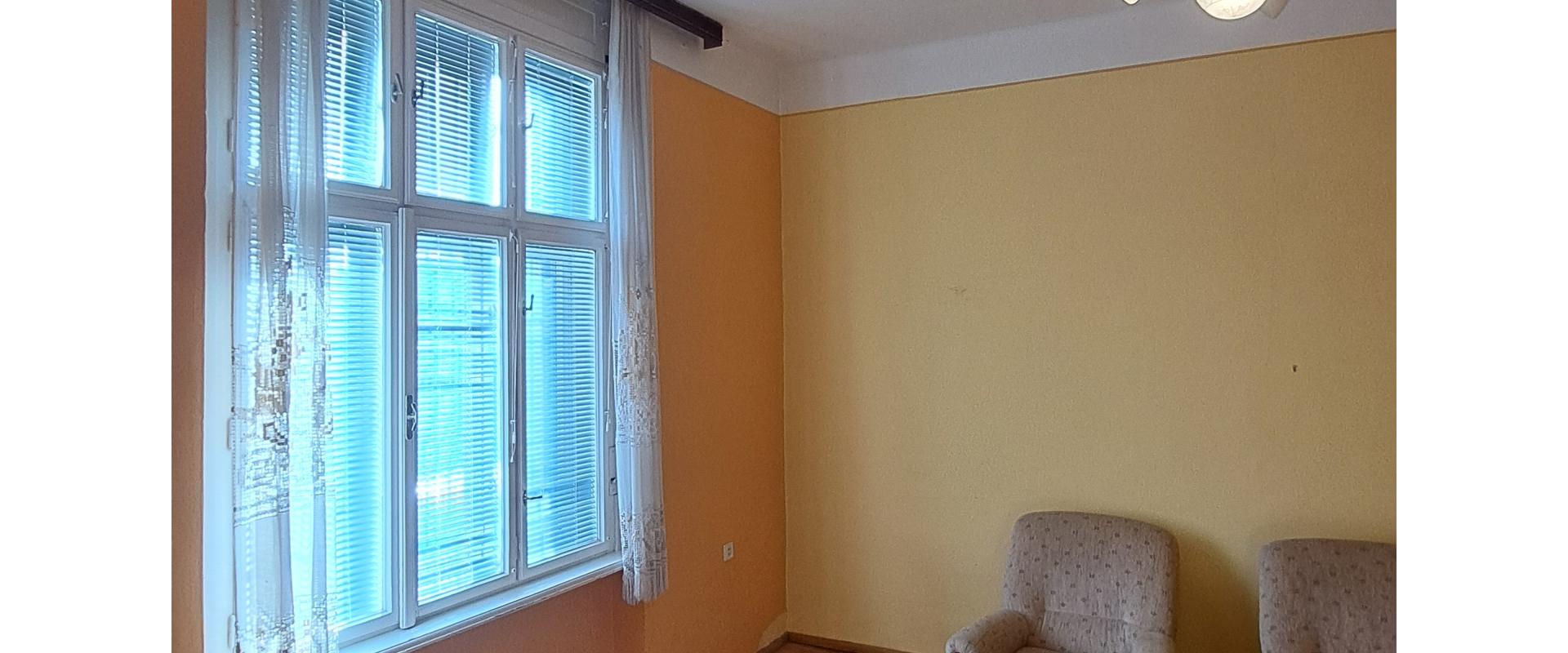 KRÁSNY DOM v centre D.Stredy vhodný na bývanie aj podnikanie