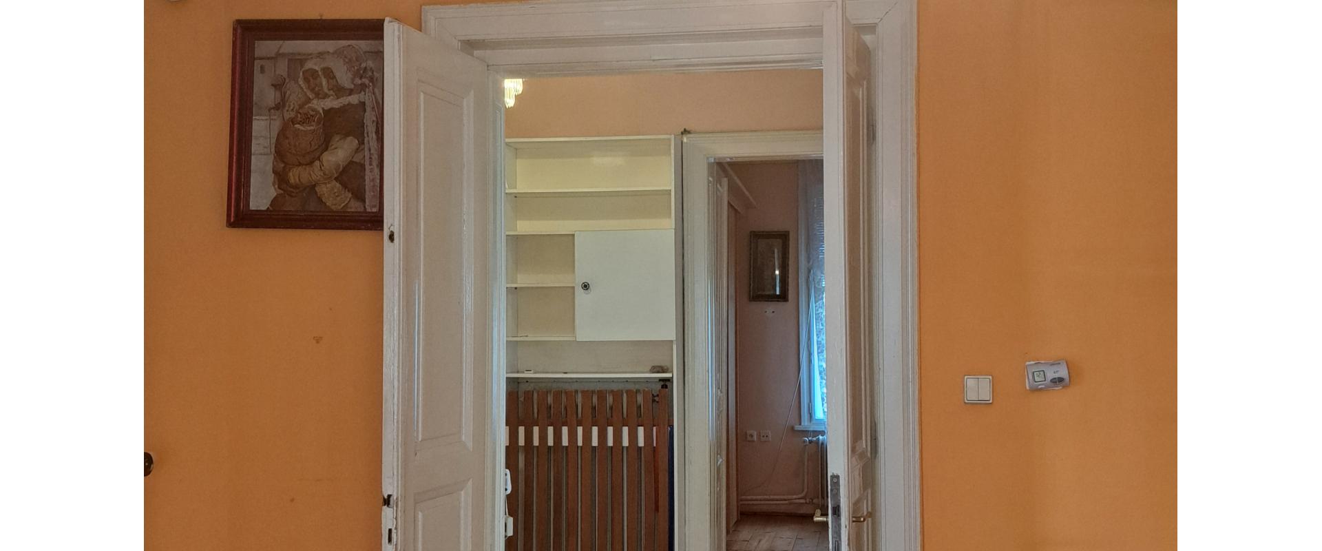 KRÁSNY DOM v centre D.Stredy vhodný na bývanie aj podnikanie