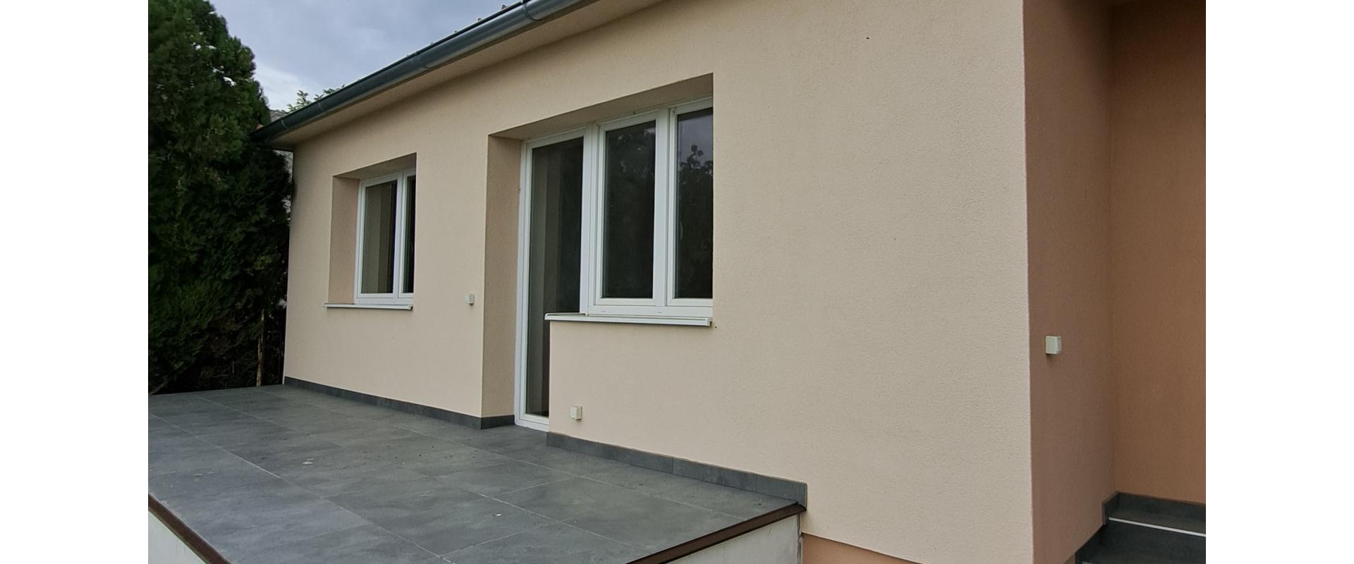 4-izbový rodinný/ víkendový/ dom v tichej obci Veľké Kosihy