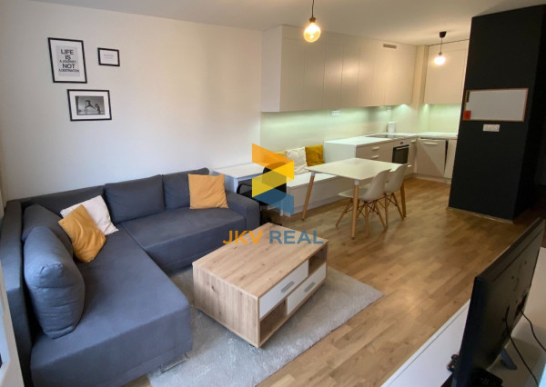 Prenájom 2-izbový byt - klimatizácia, parkovanie - Perla Ružinova - Gagarinova / Tomášikova / Mierová - Bratislava