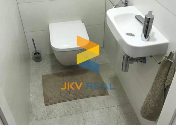 3-Izbový byt po Kompletnej Rekonštrukcii v Petržalke