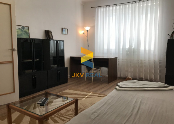 Prenájom veľký 3-izb. byt, Košice-Sever, nepriechodné izby