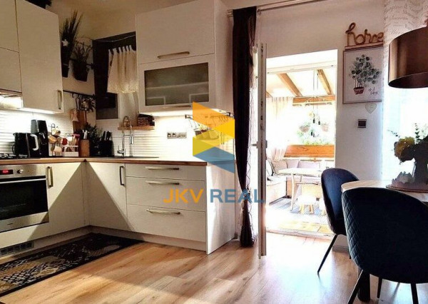 JKV Real ponúka na predaj dom v obci Malé Leváre.