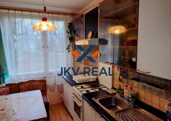 EXKLUZÍVNE ! 3 - IZBOVÝ BYT 70m2 S LÓGIOU PIEŠŤANY - VALOVA UL.