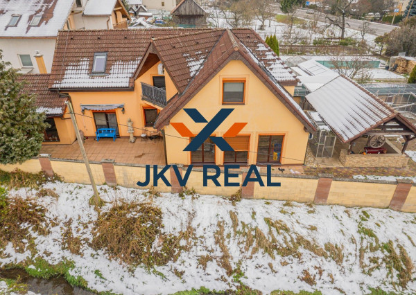 JKV REAL ponúka na predaj rodinnú Vilu v obci Chrenovec - Brusno