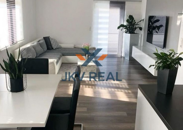 JKVreal ponúka na predaj kompletne zrekonštruovaný 3-izbový byt na Majerníkovej ulici – Bratislava, Karlova Ves