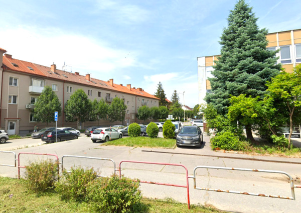 PREDANÝ 2-izbový byt pri centre, Čapajevova, Prešov