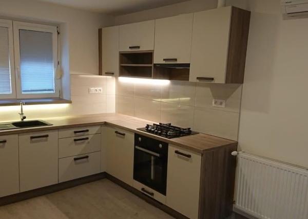 Pekný 2 izbový byt na prenájom v centre mesta Nové Zámky