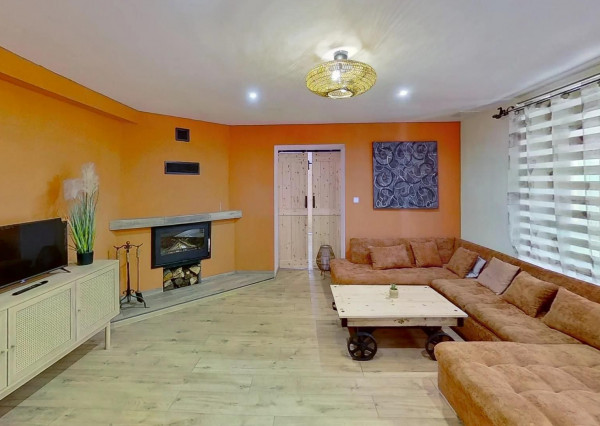 Moderný dom -kompletná rekonštrukcia s možnosťou podnikania