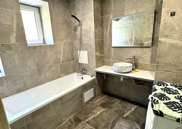 NA PREDAJ – Veľký 2-izbový byt 60 m², Zápotockého ulica, Prešov