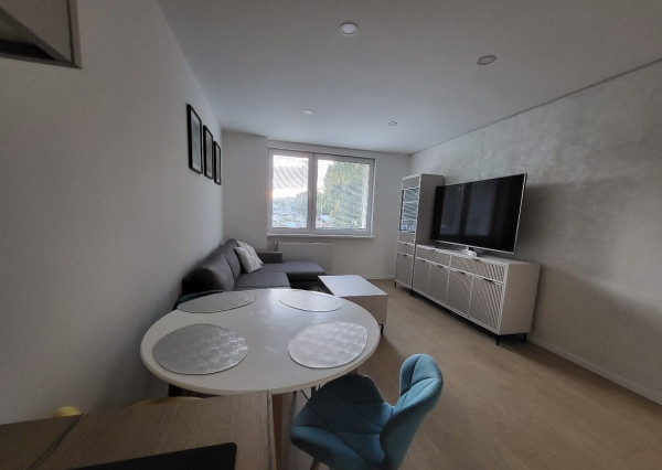 Zariadený 3-izbový byt po kompletnej rekonštrukcii