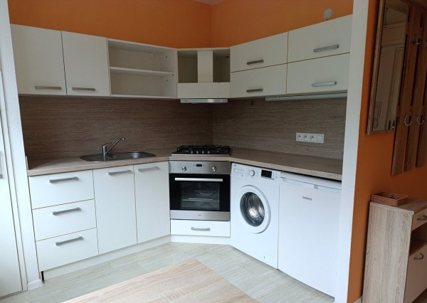 PREDAJ zrekonštruovaného slnečného 1-izbového bytu v centre Žiliny! REZERVOVANÉ