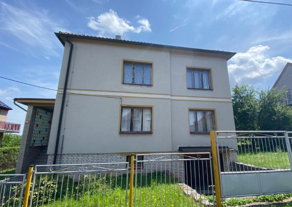 Veľký rodinný dom BOJNICE - viac možností využitia !