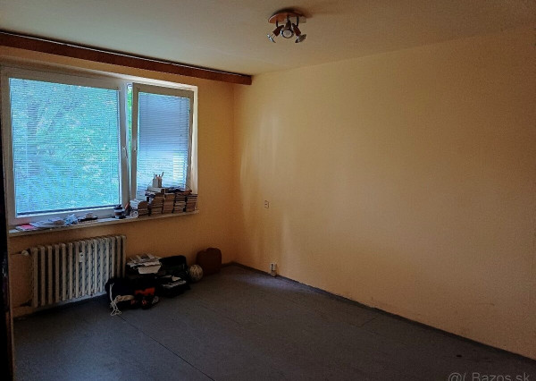 Na predaj 3-izbový byt - 74 m² s balkónom – Sídlisko Juh, Vranov nad Topľou