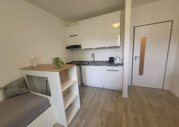 Krásne novo zariadená garsónka na Podbrezovskej ulici v Rači