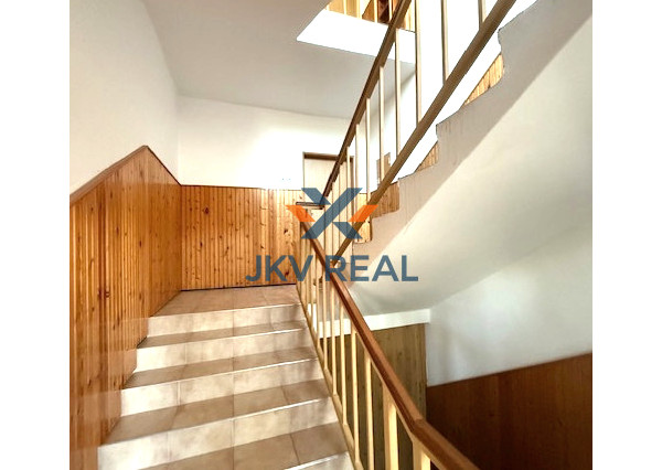 ✨ Na prenájom priestranný 3-izbový byt v Ľuboticiach – 117 m² ✨