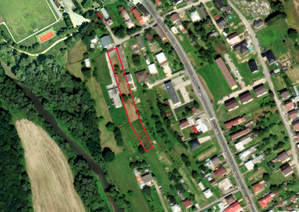 Na predaj stavebný pozemok s výmerou - 2 300 m² v tichej lokalite obce Tisinec.
