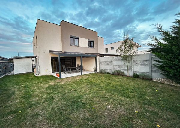 Skvelá ponuka 4i RD v súkromnej rezidencii!