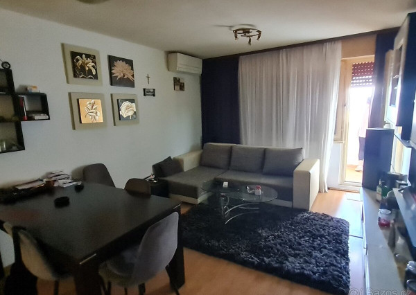 Na predaj  3-izbový byt – Nitra, Klokočina, Zvolenská ulica