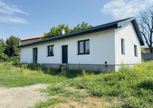 RODINNÝ DOM- 4 IZBOVÁ NOVOSTAVBA RD, 152M2, POZEMOK 950M2,VAJKOVCE