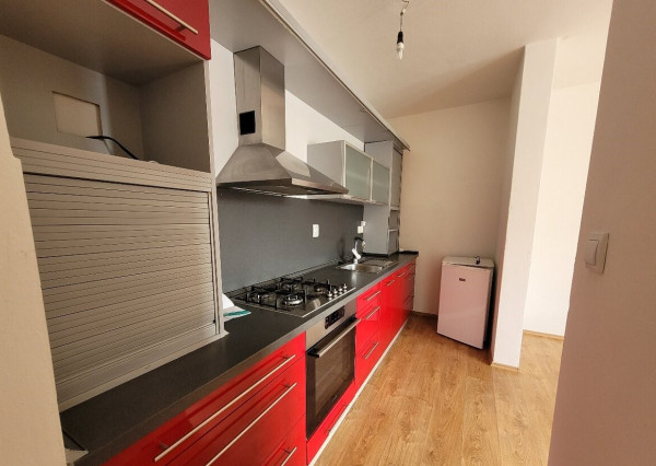 2izbový byt v Slnečniciach s parkovanim