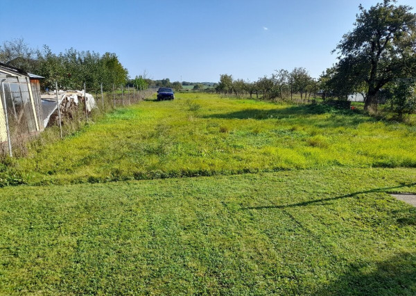 Stavebný pozemok Prílepy - Zlaté Moravce