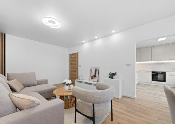 PREDAJ zrekonštruovaného priestranného 3 izbového bytu v srdci Žiliny