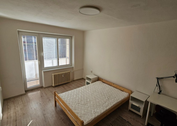 REZERVOVANÉ - 2-izbový byt po rekonštrukcii na Špačinskej, Trnava