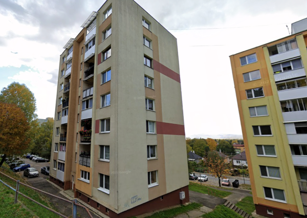 Na predaj 3-izbový byt, 65 m² – ul. Mlynská 1484 vo Vranove nad Topľou
