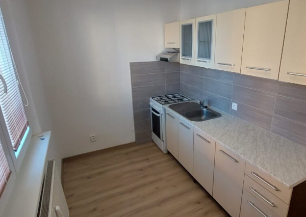 2-izbový byt na J. Hajdóczyho ulici v Trnave