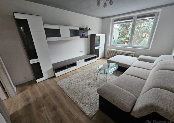 🏡 Priestranný 3-izbový byt po kompletnej rekonštrukcii – Lesnícka ulica, Solivar, Prešov