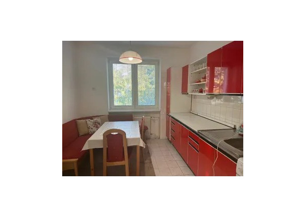 Zariadený 3 izbový byt na Chrenovej